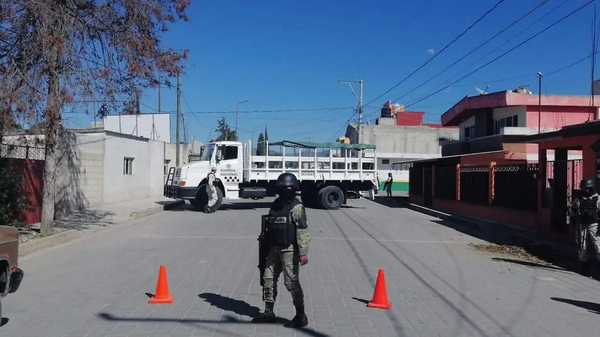 POLICIA MILITAR TEPEACA 3 - José Luna